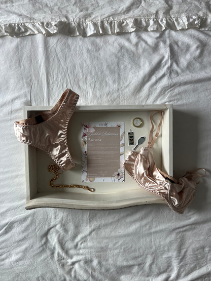 The March Box - Aurora